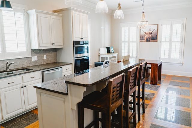 1930 N 83 Highway, Monticello, AR 71655