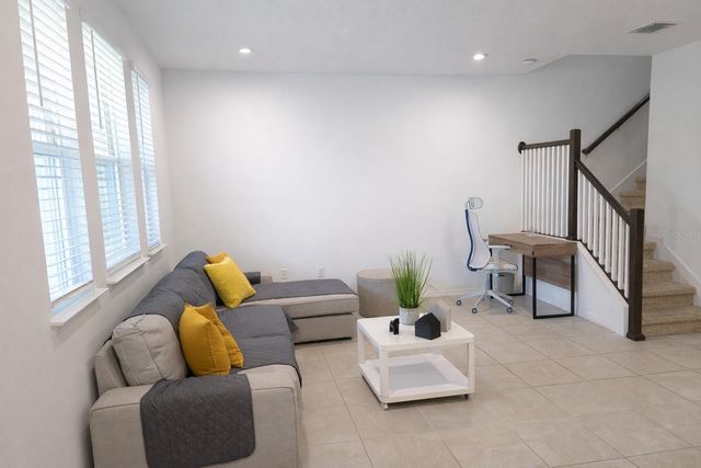 8913 MATRIARCA ALY, Windermere, FL 34786