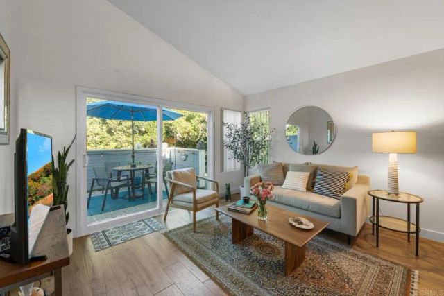 302 Windjammer Circle, Chula Vista, CA 91910