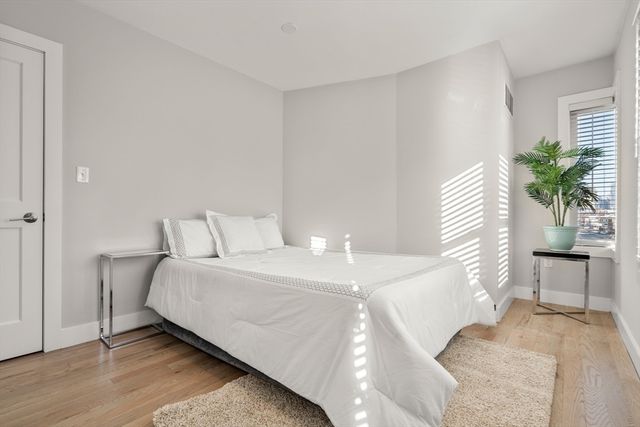 2 Humboldt Place 6, Boston, MA 02127