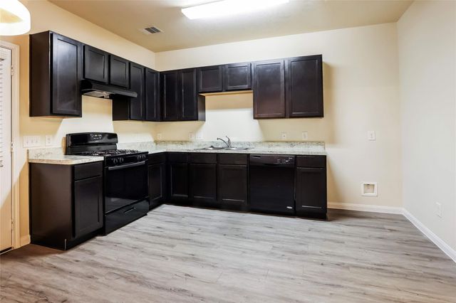 12346 Dona Lane, Houston, TX 77044