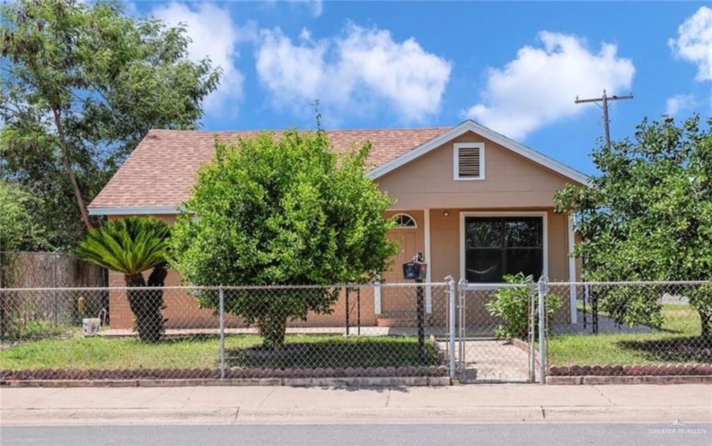 2129 Fir Avenue, Mcallen, TX 78501