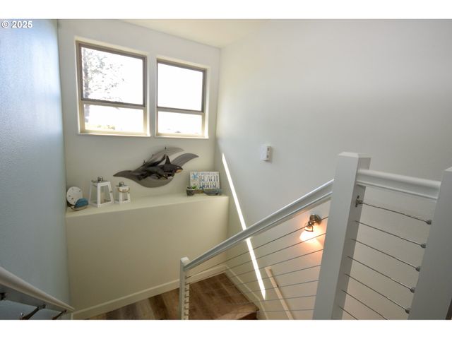 7835 BROOTEN MOUNTAIN Loop, Pacific City, OR 97135