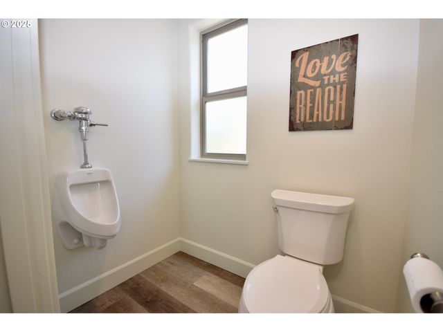 7835 BROOTEN MOUNTAIN Loop, Pacific City, OR 97135