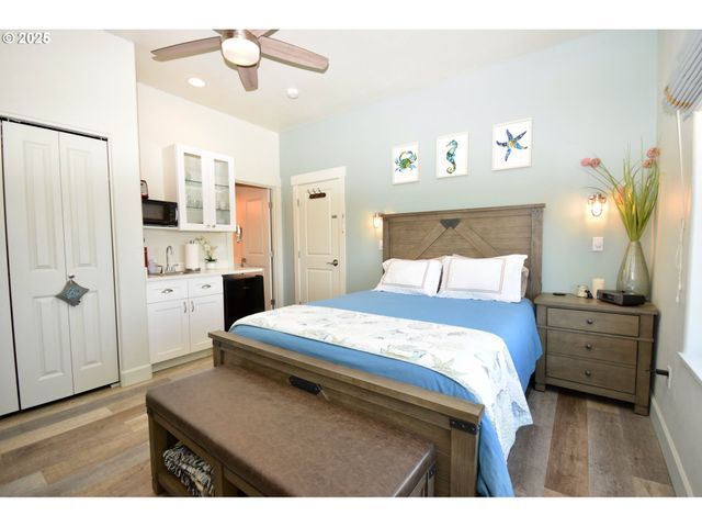 7835 BROOTEN MOUNTAIN Loop, Pacific City, OR 97135