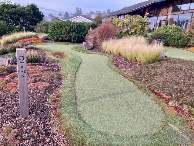 7835 BROOTEN MOUNTAIN Loop, Pacific City, OR 97135