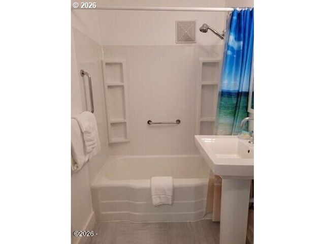 4239 Sw HIGHWAY 101, Lincoln City, OR 97367