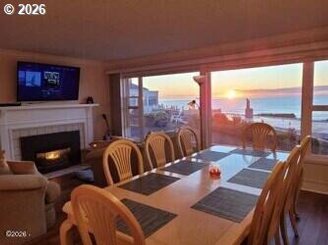 4239 Sw HIGHWAY 101, Lincoln City, OR 97367