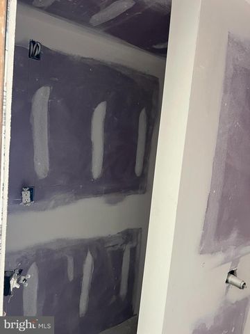 5641 CHEW AVE, Philadelphia, PA 19138