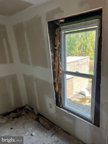 5641 CHEW AVE, Philadelphia, PA 19138