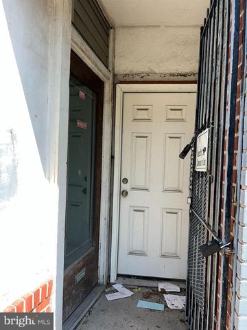 5641 CHEW AVE, Philadelphia, PA 19138