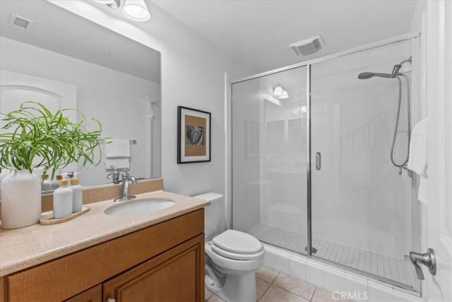 70 City Stroll, Irvine, CA 92620