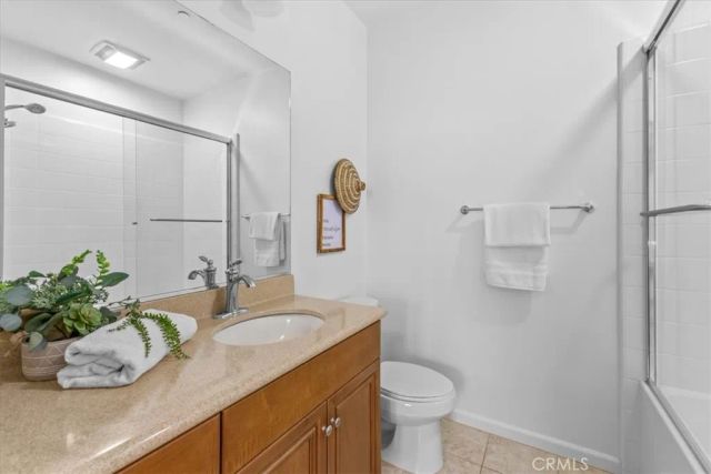 70 City Stroll, Irvine, CA 92620