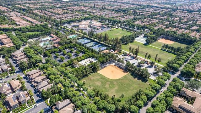 70 City Stroll, Irvine, CA 92620