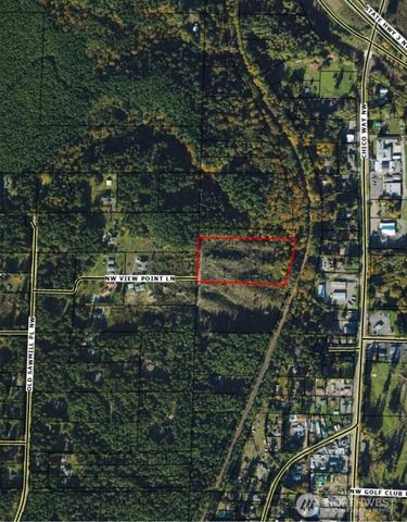 5012 NW Viewpoint Lane, Bremerton, WA 98312