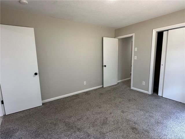 296 Decatur Drive, Fayetteville, NC 28303