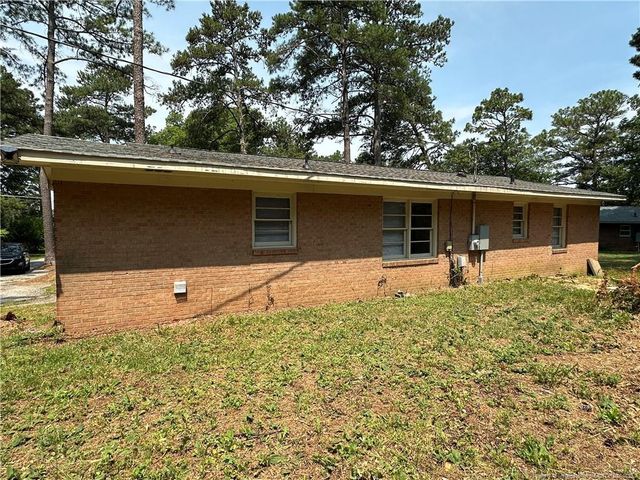 296 Decatur Drive, Fayetteville, NC 28303