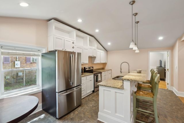 1540 Fort Johnson Road, Charleston, SC 29412