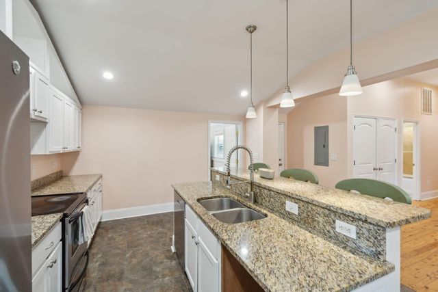 1540 Fort Johnson Road, Charleston, SC 29412