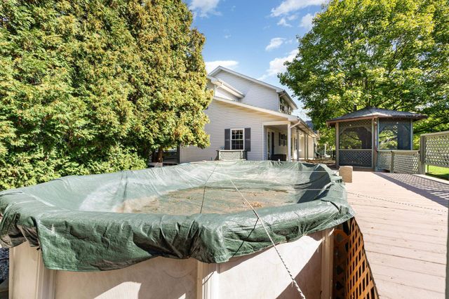 1415 W Nebobish Road, Essexville, MI 48732