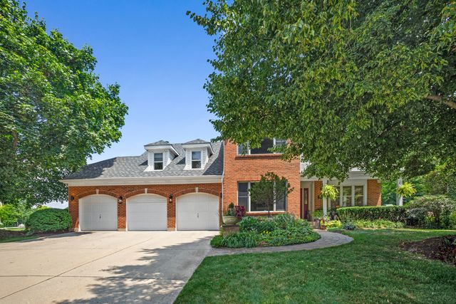 2917 Whispering Oaks Drive, Buffalo Grove, IL 60089