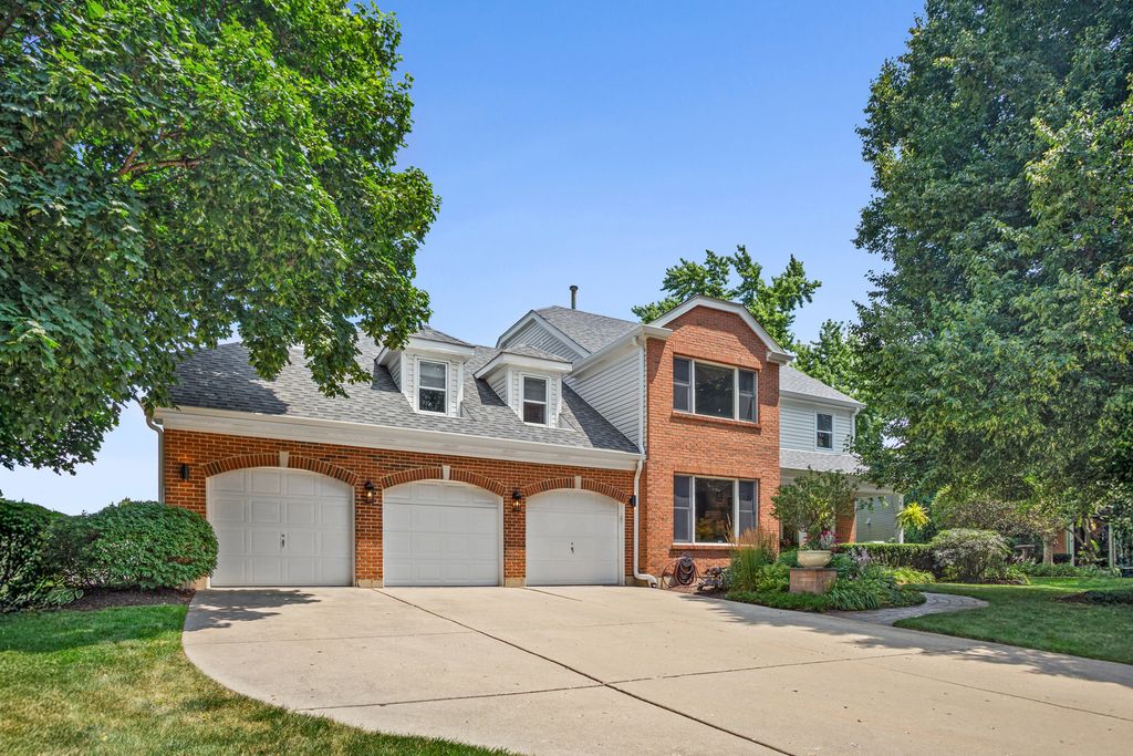 2917 Whispering Oaks Drive, Buffalo Grove, IL 60089