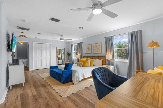 8580 139TH LANE, Seminole, FL 33776