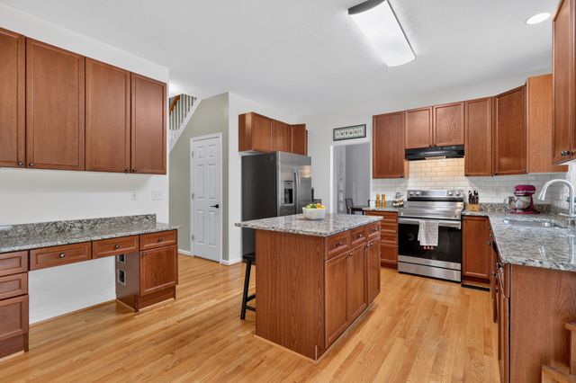 2240 Gilmore Crossing Ln, Nashville, TN 37218