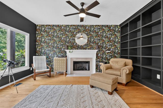 2240 Gilmore Crossing Ln, Nashville, TN 37218