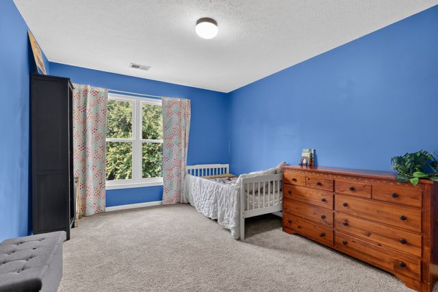 2240 Gilmore Crossing Ln, Nashville, TN 37218