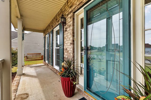 2240 Gilmore Crossing Ln, Nashville, TN 37218