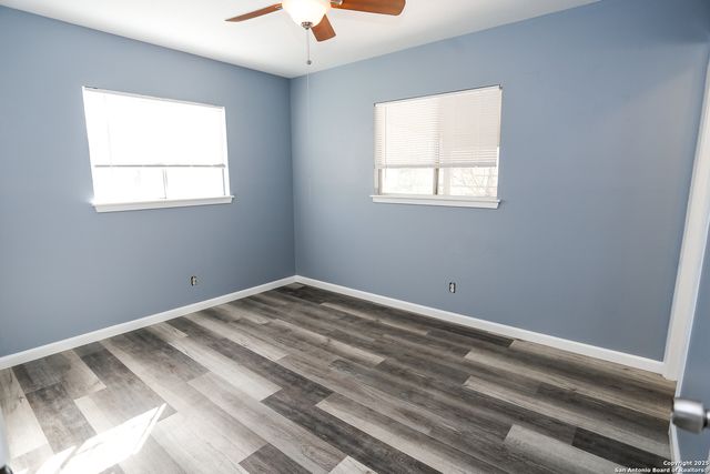 4814 Casa Oro St, San Antonio, TX 78233