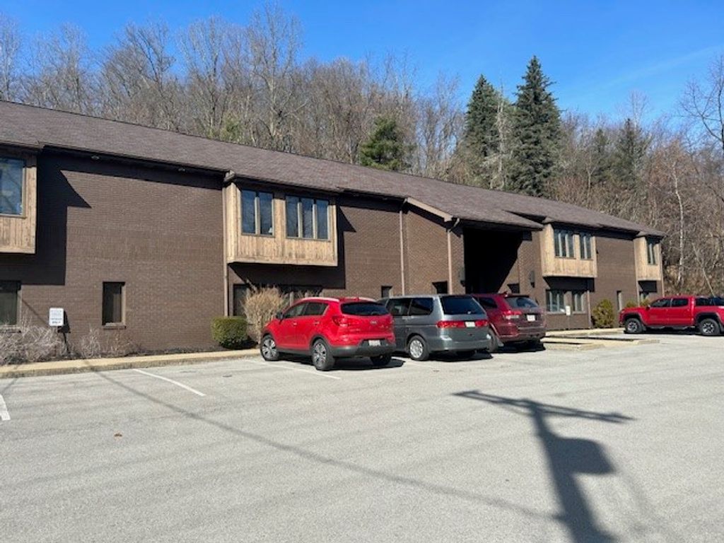 701 Sharon Road Suite #2, Bridgewater, PA 15009
