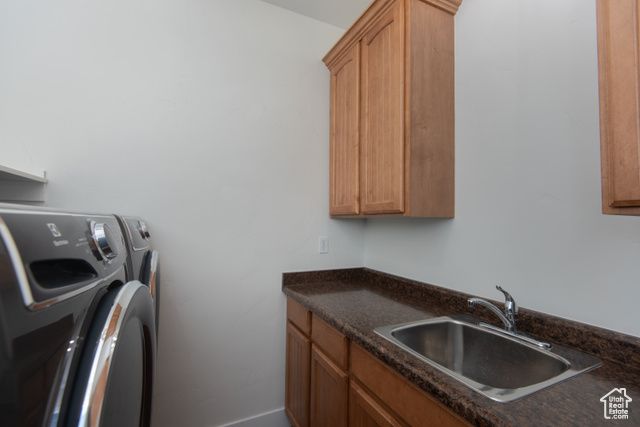 37 N SWIFT CREEK DR, Layton, UT 84041