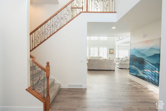 37 N SWIFT CREEK DR, Layton, UT 84041