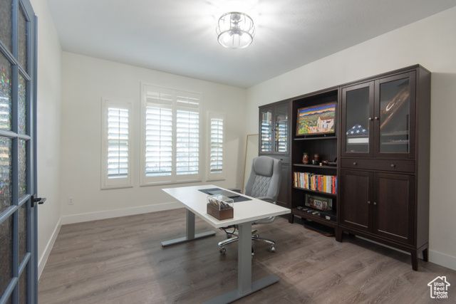 37 N SWIFT CREEK DR, Layton, UT 84041