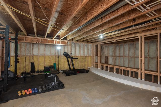 37 N SWIFT CREEK DR, Layton, UT 84041