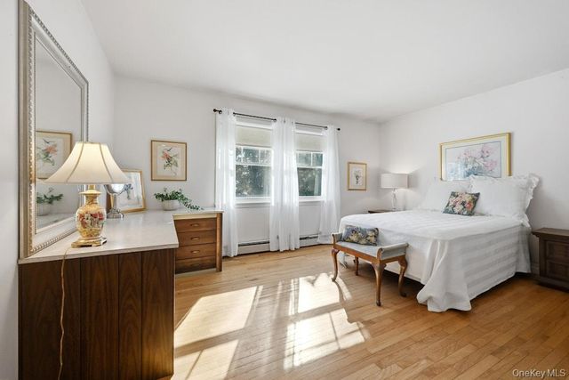 9 Carlisle Drive, Northport, NY 11768