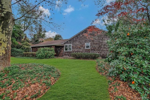 9 Carlisle Drive, Northport, NY 11768