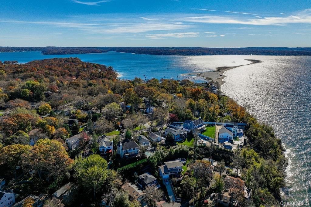 9 Carlisle Drive, Northport, NY 11768