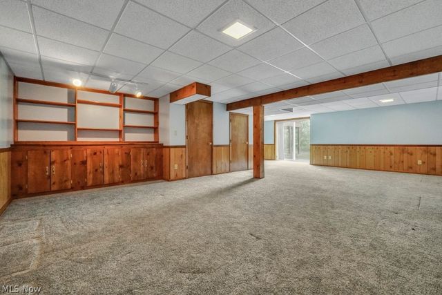 73 Lakecrest Boulevard, Hinckley, OH 44233