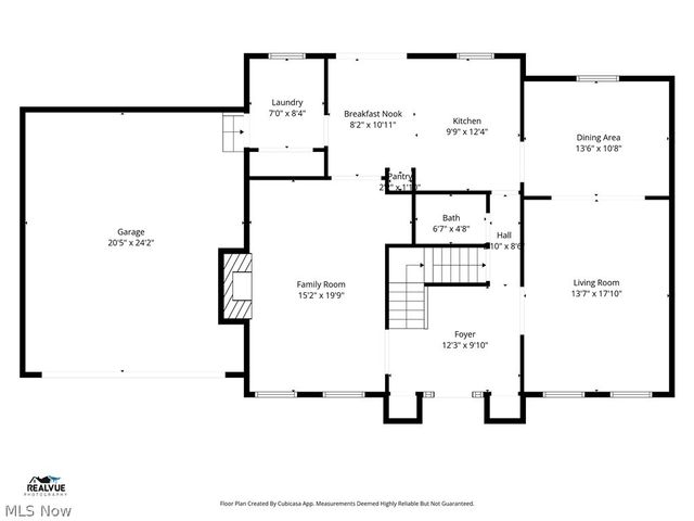 73 Lakecrest Boulevard, Hinckley, OH 44233