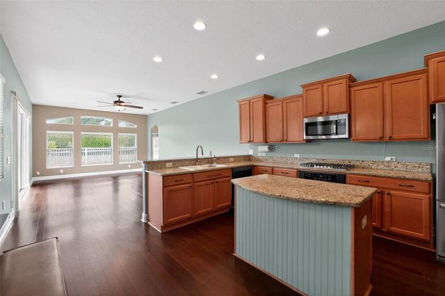 2753 BLUESLATE COURT, Land O Lakes, FL 34638