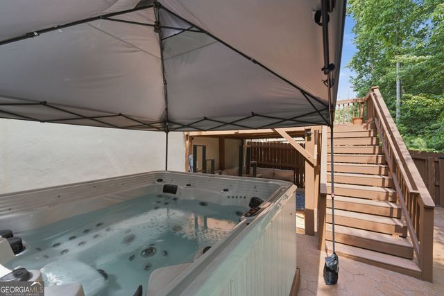 7519 Stone Creek Path, Lithonia, GA 30038