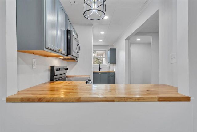 3057 Forest Acre TRL, Salem, VA 24153