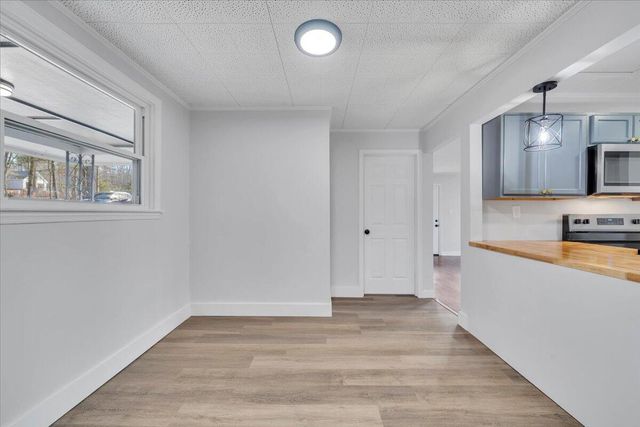 3057 Forest Acre TRL, Salem, VA 24153