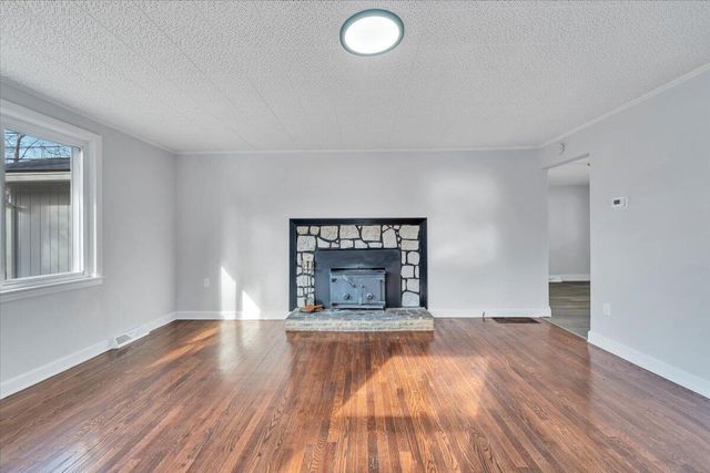 3057 Forest Acre TRL, Salem, VA 24153