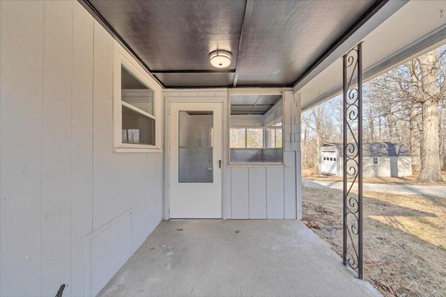 3057 Forest Acre TRL, Salem, VA 24153