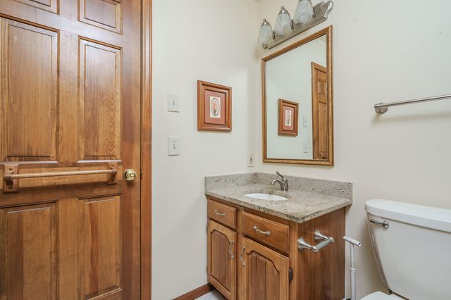 5850 Dunwoody Court, Kalamazoo, MI 49009