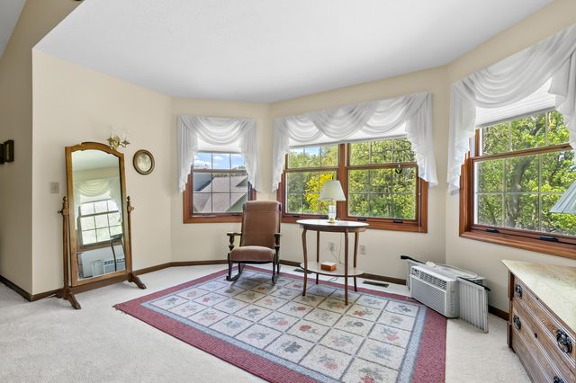 5850 Dunwoody Court, Kalamazoo, MI 49009